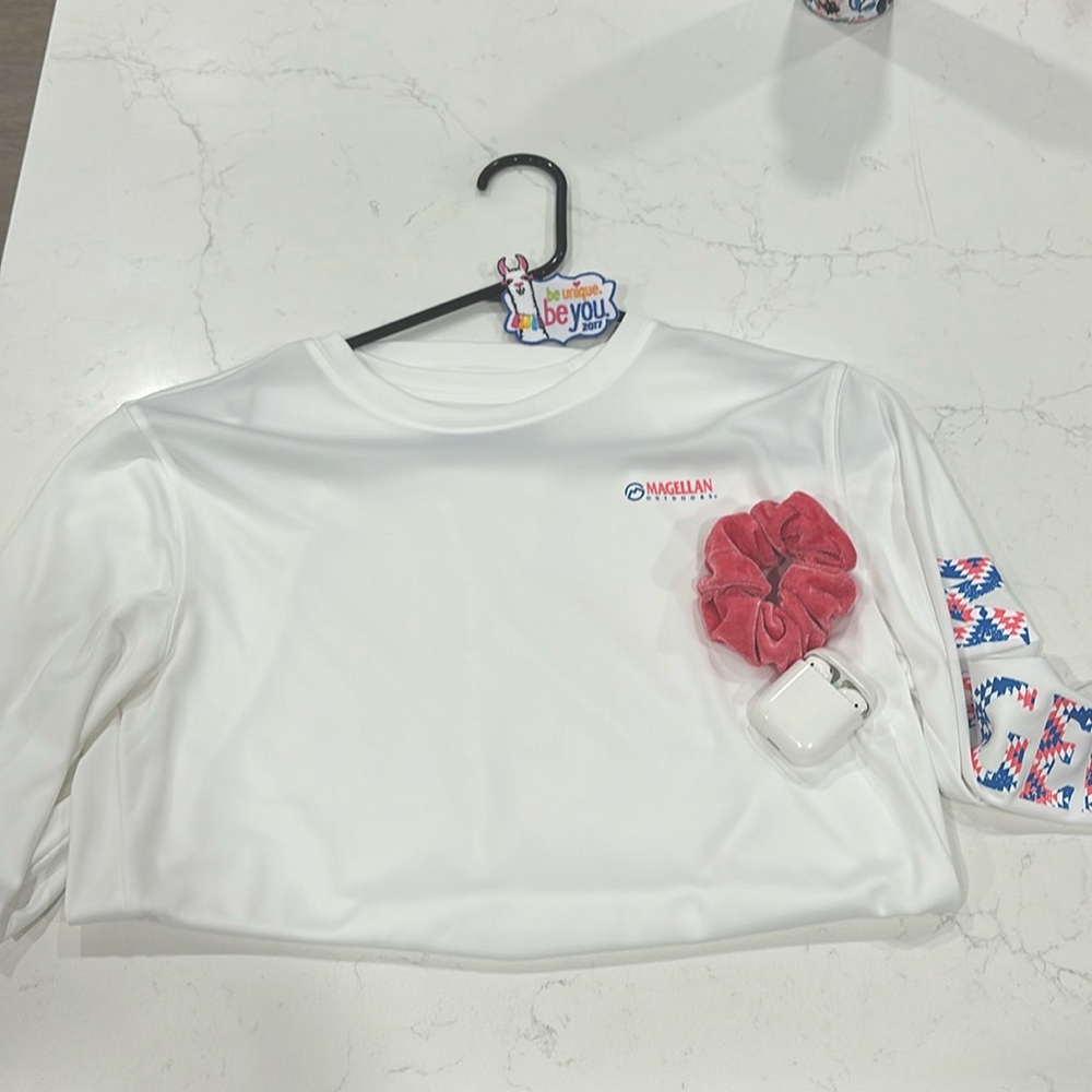Magellan long sleeve white shirt size S - Picture 2 of 5